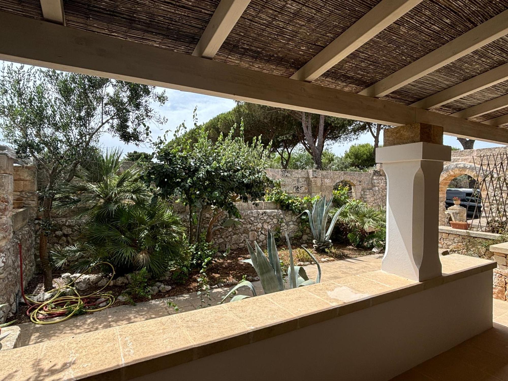 Agriturismo Masseria Alcorico Gagliano del Capo Ngoại thất bức ảnh